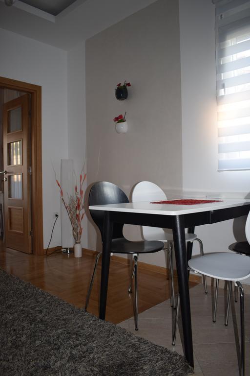 Apartment Fini Tivat Kültér fotó